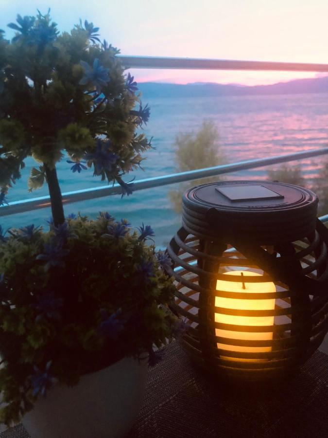 Sunrise Beach - Lake View Deluxe Apartment Peštani Exterior foto